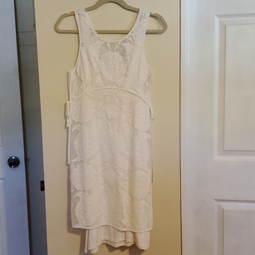 Delicate but stunning white summer dress